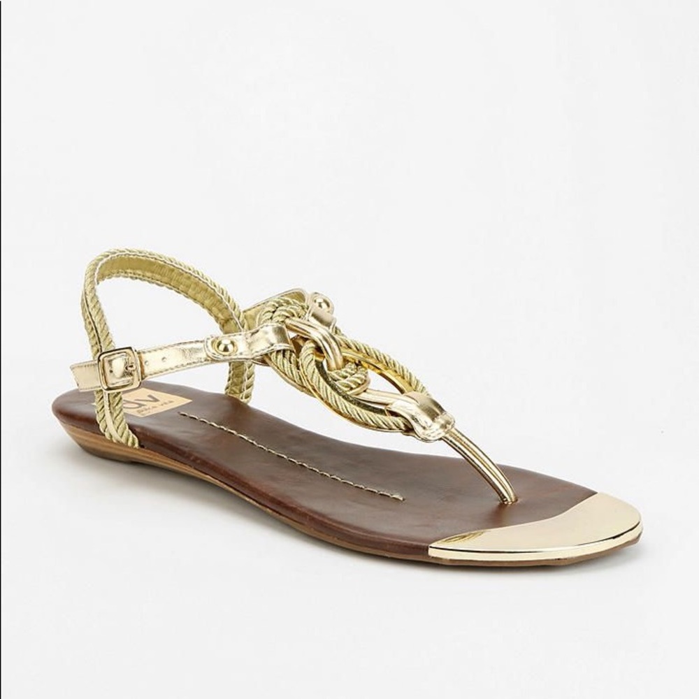 DV by Dolce Vita new size 8